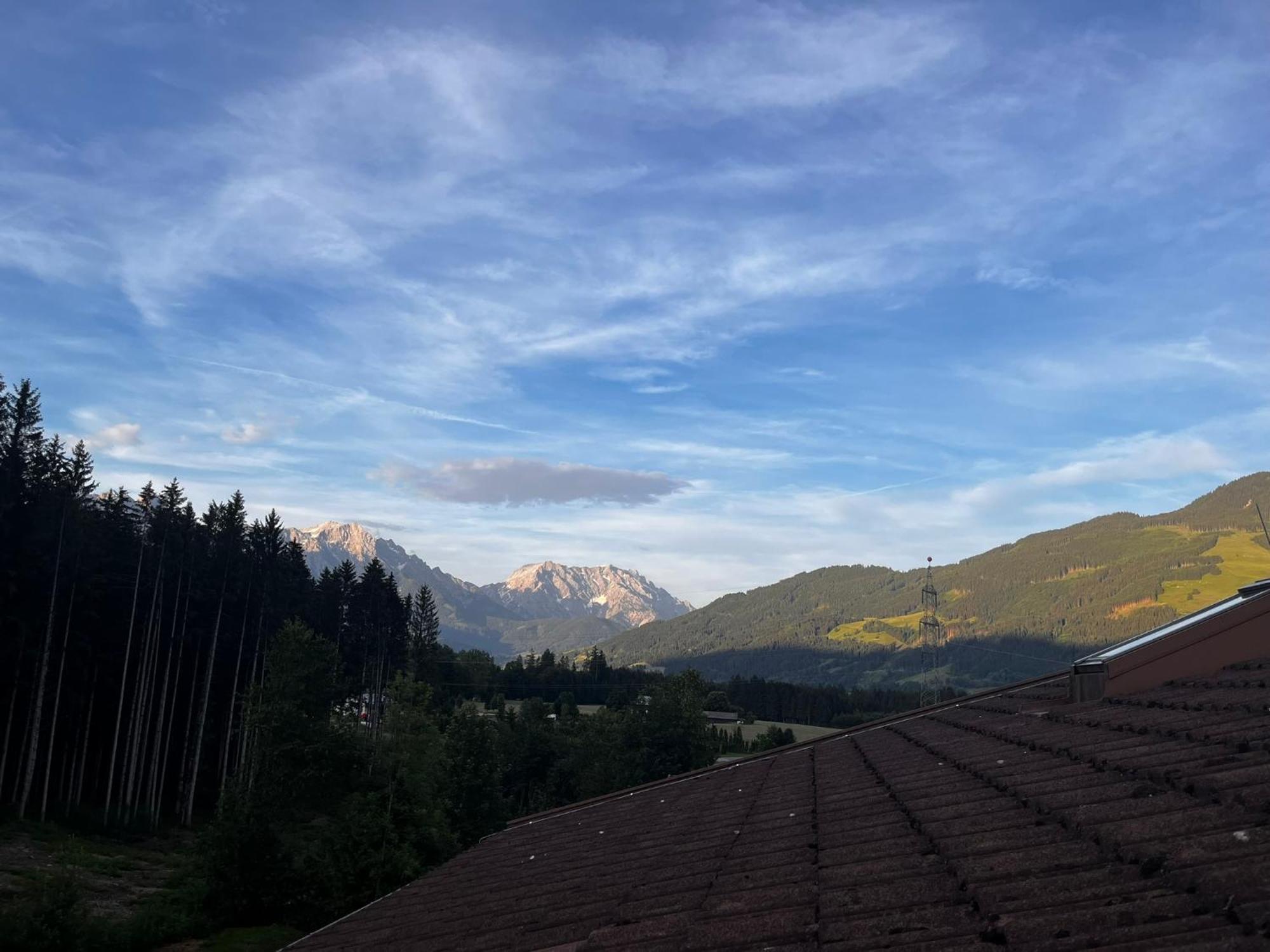 Clc Alpine Centre Hotel